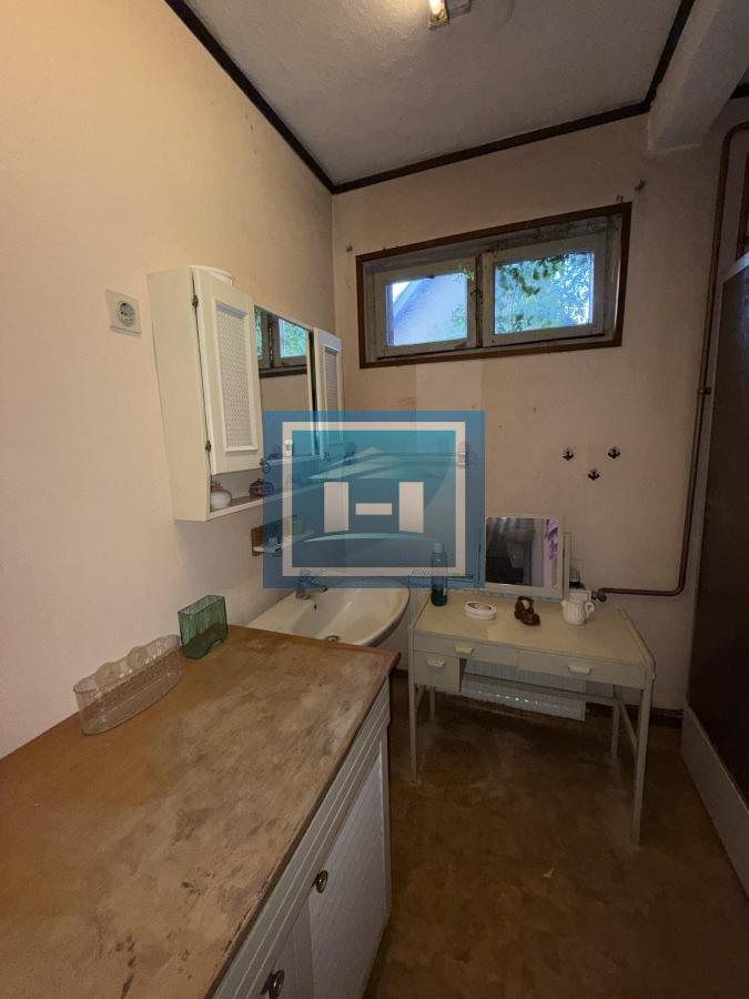 Preko 20 prostorija čeka na vas – raskošna kuća od 500 m² u Miloševu! 24