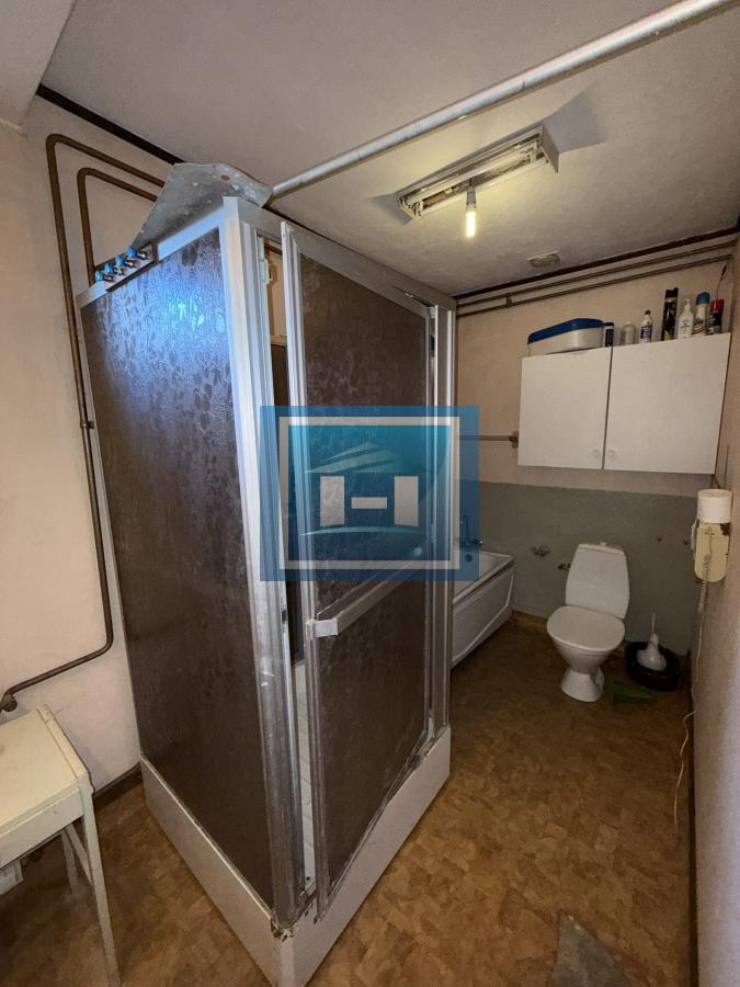 Preko 20 prostorija čeka na vas – raskošna kuća od 500 m² u Miloševu! 28