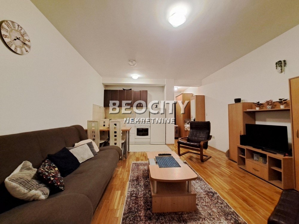 Jednosoban stan, 35 m2, Slavija ID: 124135 10