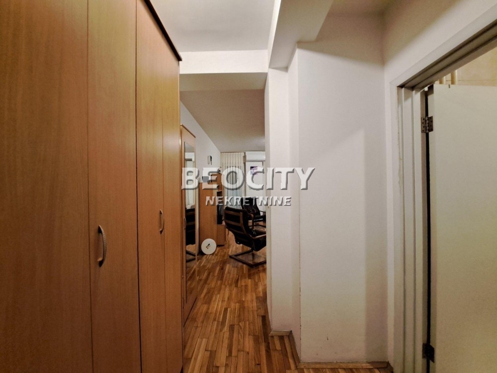 Jednosoban stan, 35 m2, Slavija ID: 124135 14