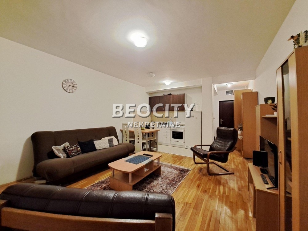 Jednosoban stan, 35 m2, Slavija ID: 124135 8