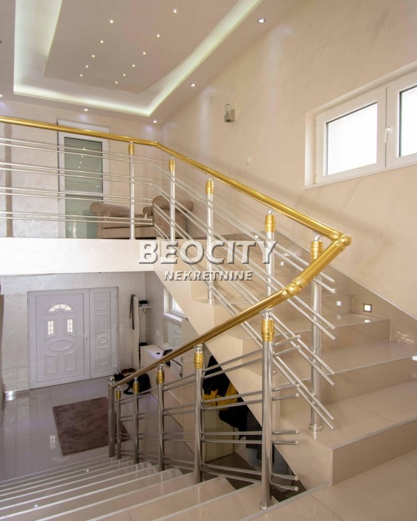 Kuća, 340 m2, Altina, Kolubarske bitke ID: 124173 10