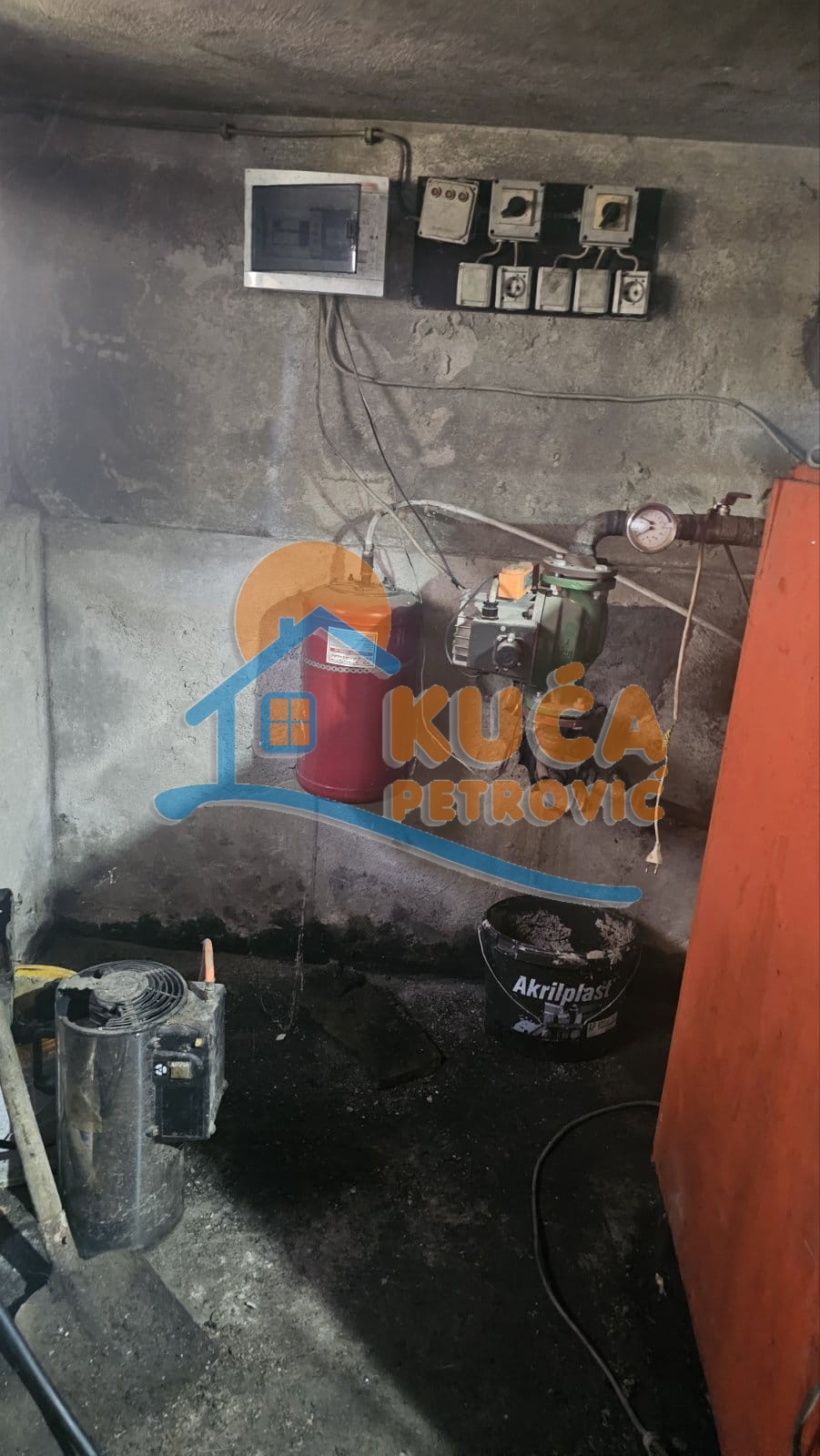 Trosobna kuća, 140 m2, Kutleš, Kutleš ID: p-015069 27