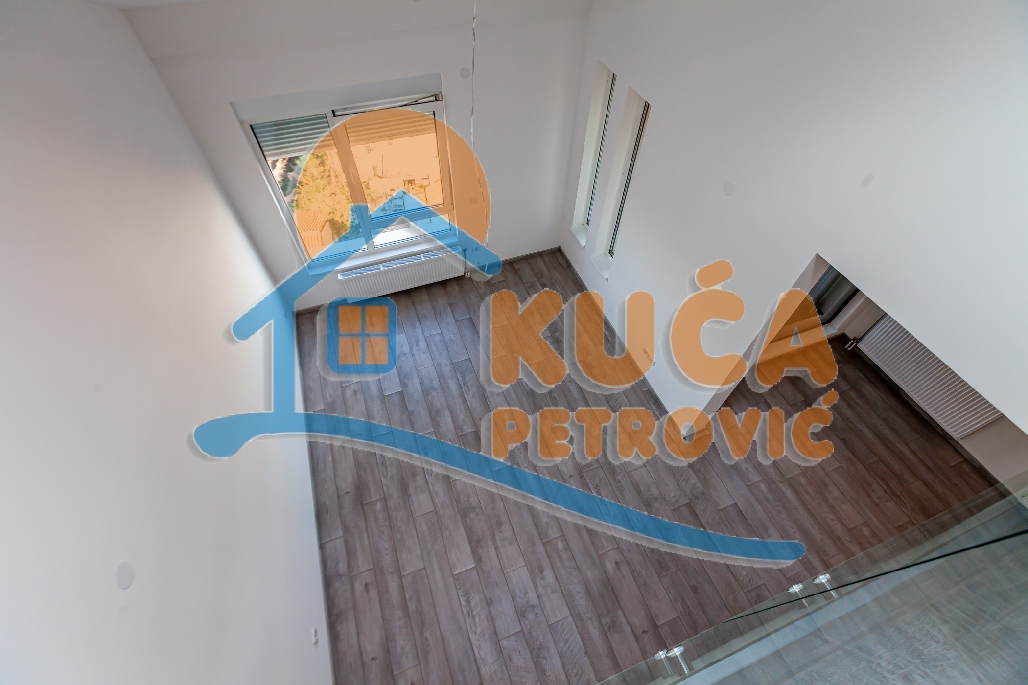 četvorosoban stan, 120 m2, Centar, Prvomajska ID: p-015080 6