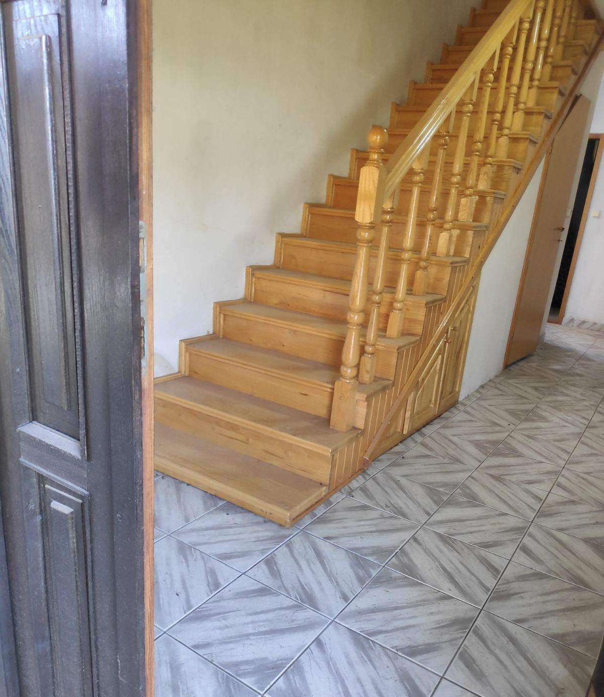 Prodaje se porodicna kuca u Apatinu 2