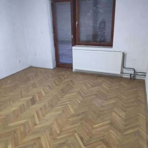 Prodaje se porodicna kuca u Apatinu 5