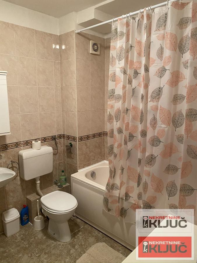 CARA DUŠANA, 24m2, Garsonjera, Nameštena 5