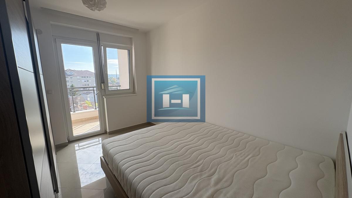 Ekskluzivno izdavanje – moderan stan u luksuznoj zgradi! 10