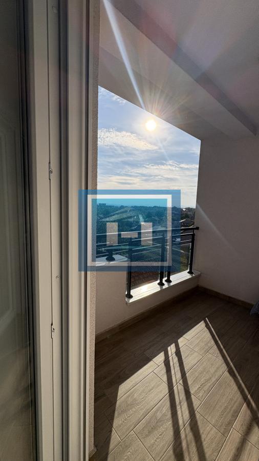 Ekskluzivno izdavanje – moderan stan u luksuznoj zgradi! 12