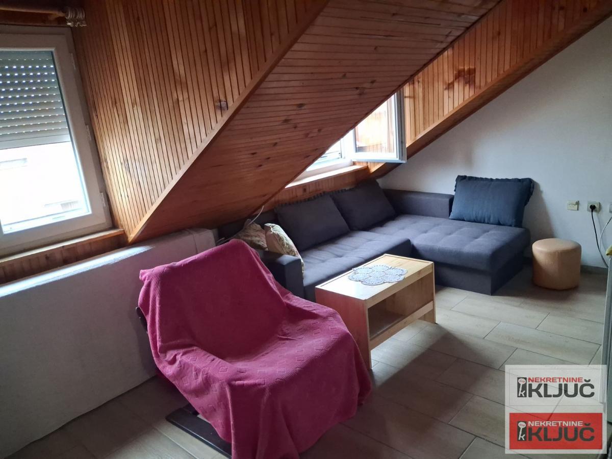 NOVO NASELJE, 31m2, Jednoiposoban, Tozin sokak 1