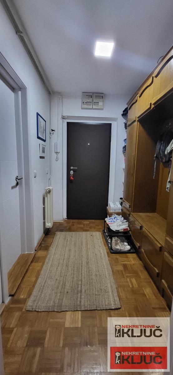 SOMBORSKI BULEVAR, 85m2, Troiposoban, Renoviran 12