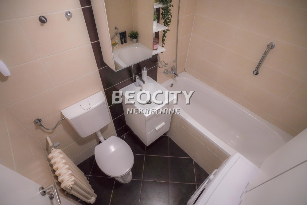 Trosoban stan, 69 m2, Liman 4, Banović Strahinje ID: 124506 15