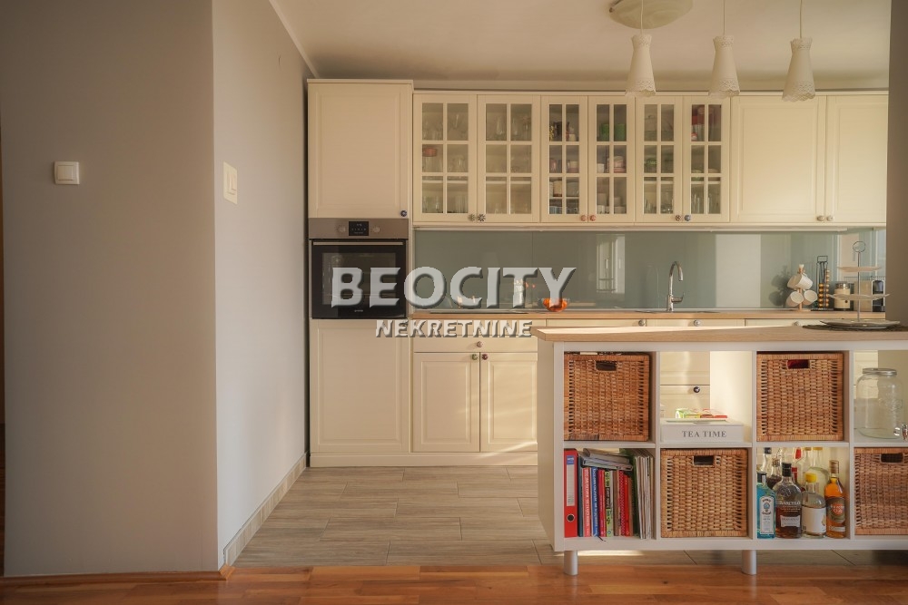 Trosoban stan, 69 m2, Liman 4, Banović Strahinje ID: 124506 2