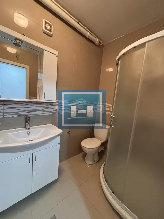 Kompletno namešten u blizini Akva parka i centra 13