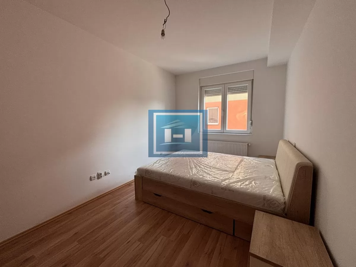 Kompletno namešten u blizini Akva parka i centra 6