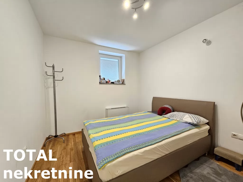 Kuca,NOVI SAD,LIPOV GAJ,kv: 970.00, € 950000, ID: 3090410 33