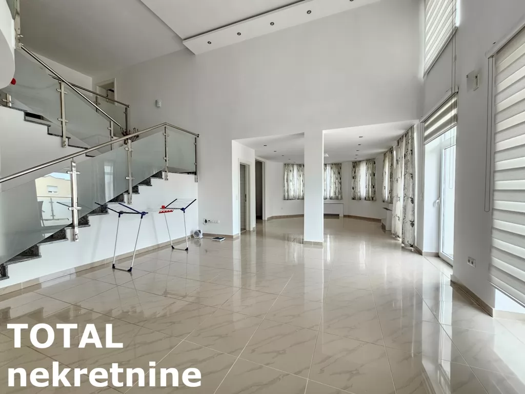 Kuca,NOVI SAD,LIPOV GAJ,kv: 970.00, € 950000, ID: 3090410 40