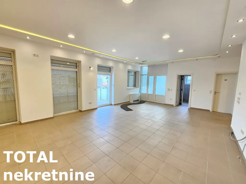 Kuca,NOVI SAD,LIPOV GAJ,kv: 970.00, € 950000, ID: 3090410 6