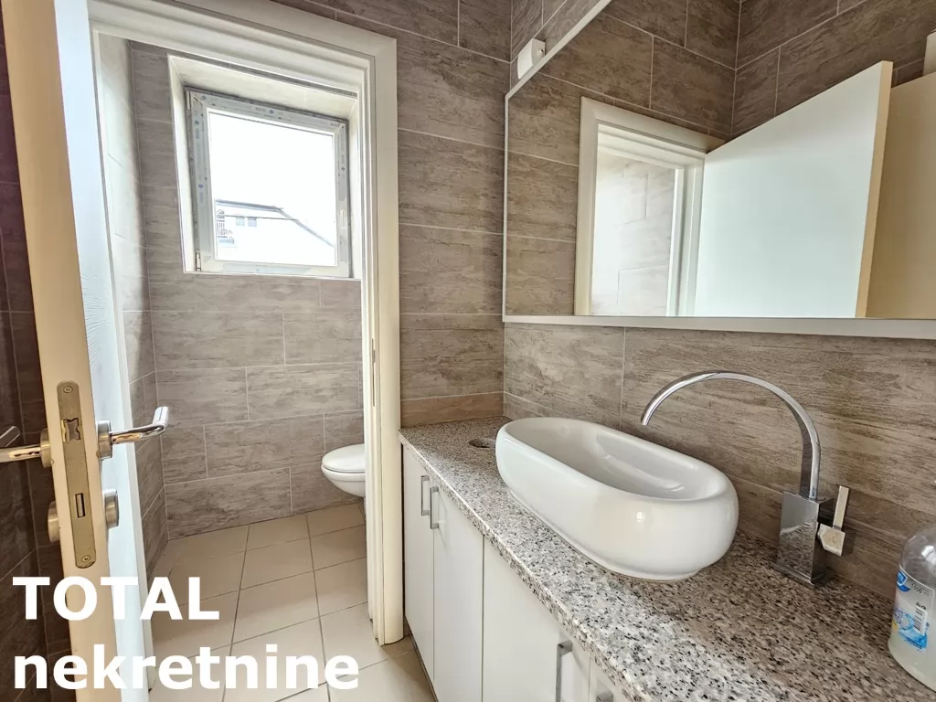 Kuca,NOVI SAD,LIPOV GAJ,kv: 970.00, € 950000, ID: 3090410 7