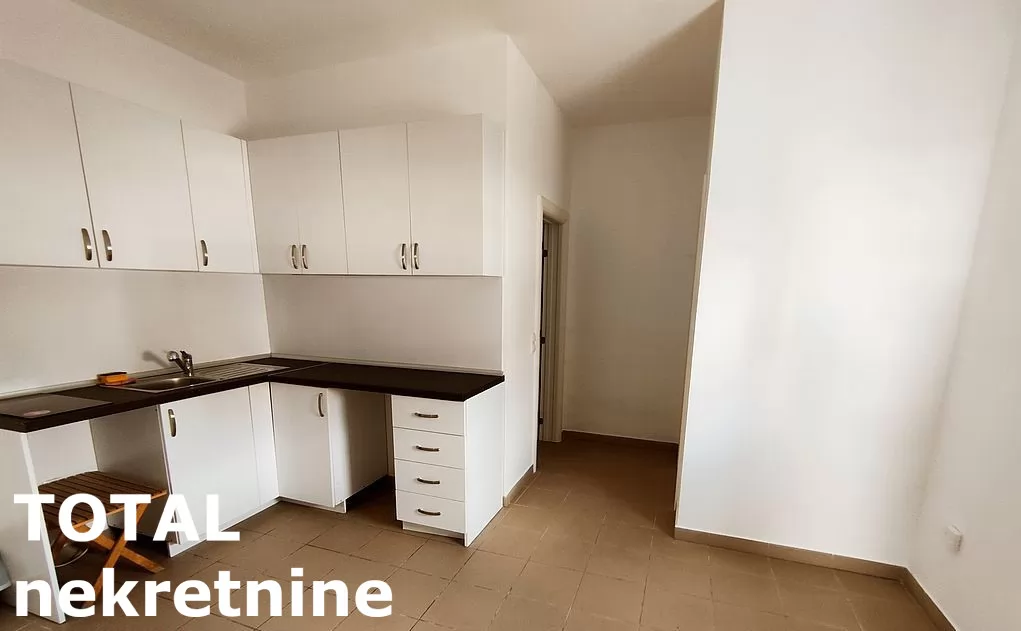 Kuca,NOVI SAD,LIPOV GAJ,kv: 970.00, € 950000, ID: 3090410 8