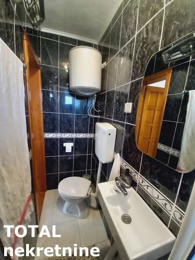 Kuca,BACKI PETROVAC,BACKI PETROVAC,kv: 200.00, € 195700, ID: 3091261 5