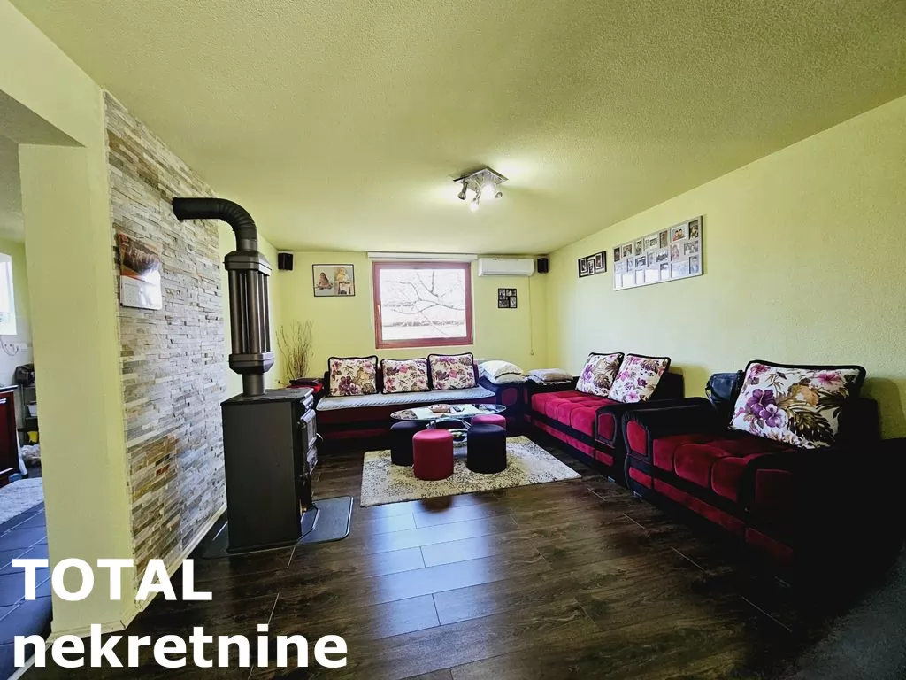 Kuca,BANSTOL,BANSTOL,kv: 132.00, € 140000, ID: 3090890 1