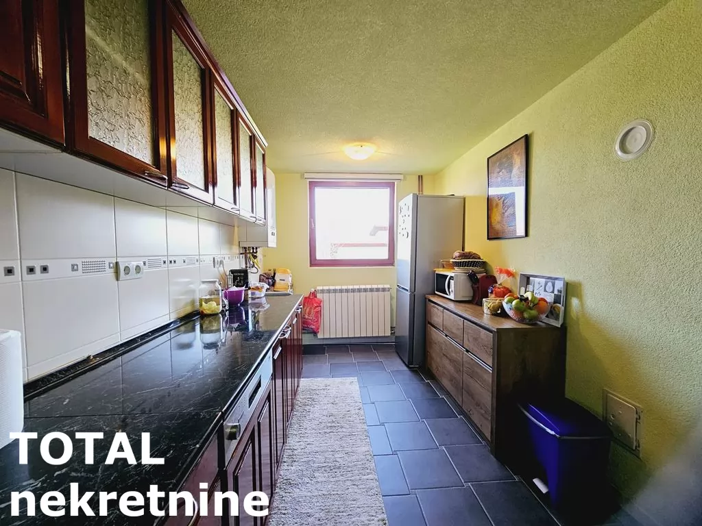 Kuca,BANSTOL,BANSTOL,kv: 132.00, € 140000, ID: 3090890 2