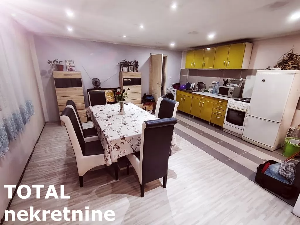 Kuca,GLOŽAN,ŠIRI CENTAR,kv: 137.00, € 46350, ID: 3091148 1