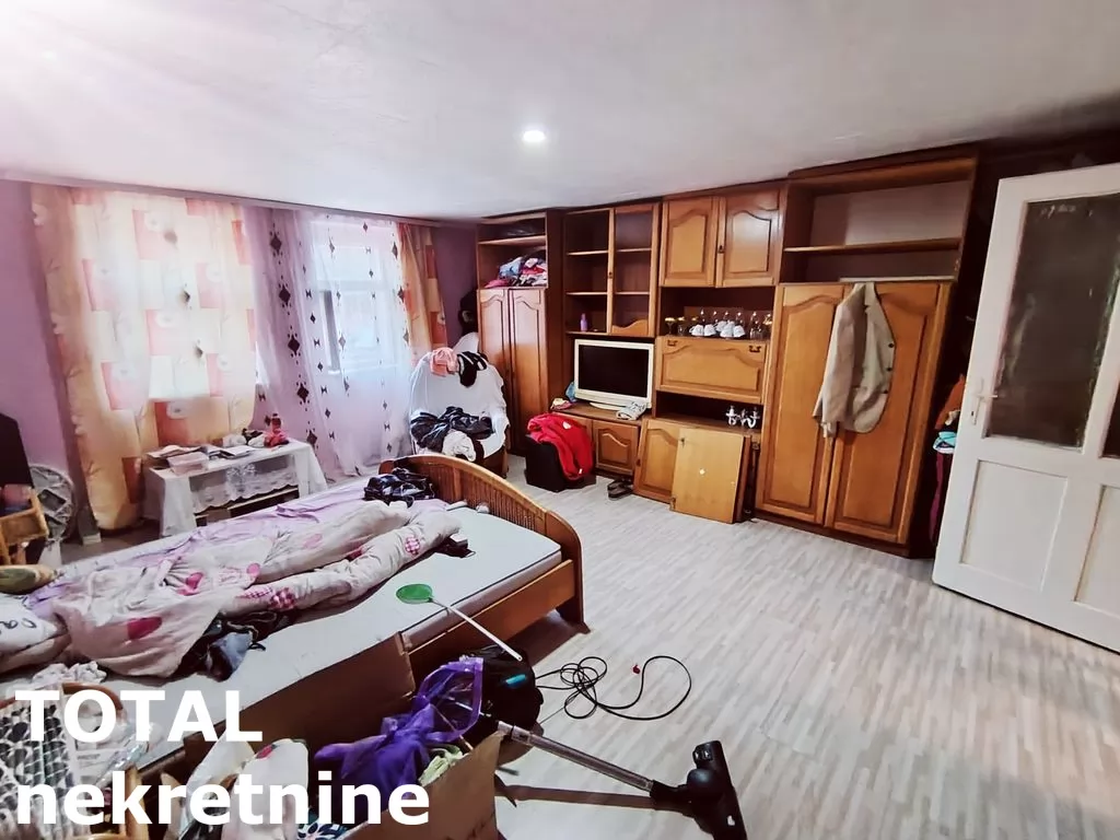 Kuca,GLOŽAN,ŠIRI CENTAR,kv: 137.00, € 46350, ID: 3091148 8