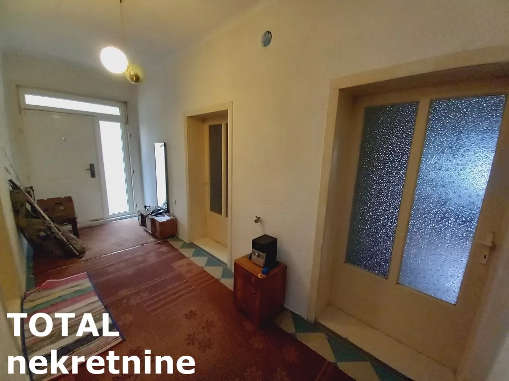 Kuca,GLOŽAN,ŠIRI CENTAR,kv: 181.00, € 92700, ID: 3091338 12