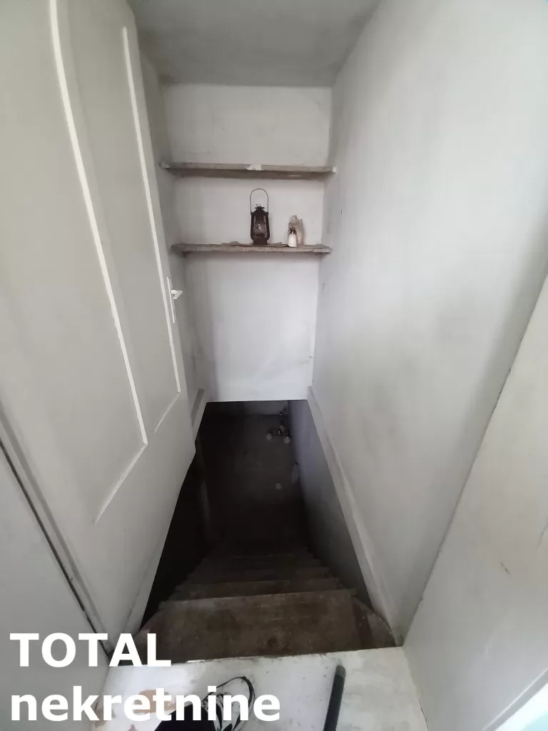 Kuca,GLOŽAN,ŠIRI CENTAR,kv: 181.00, € 92700, ID: 3091338 18