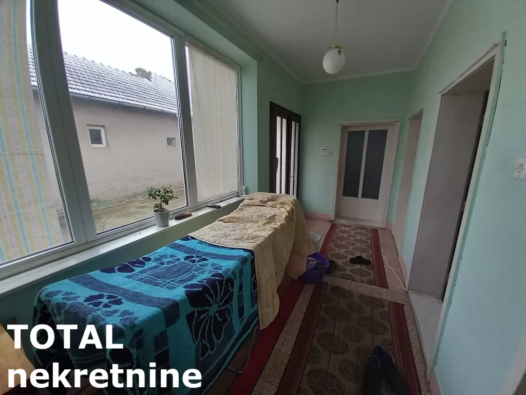 Kuca,GLOŽAN,ŠIRI CENTAR,kv: 181.00, € 92700, ID: 3091338 20