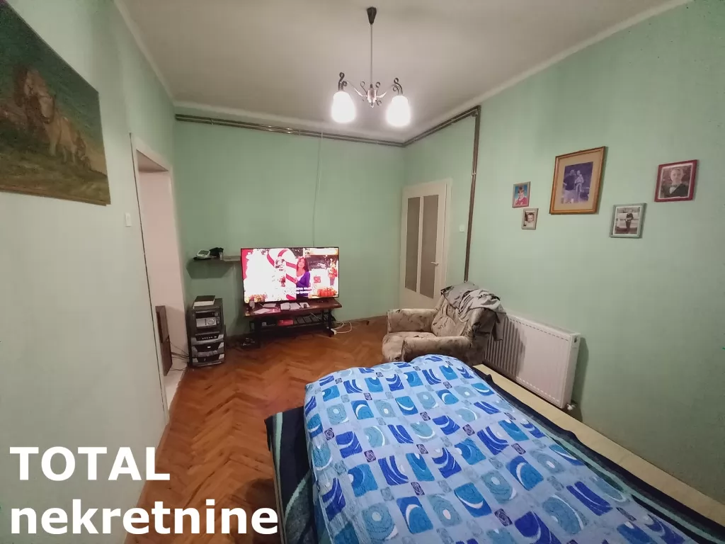 Kuca,GLOŽAN,ŠIRI CENTAR,kv: 181.00, € 92700, ID: 3091338 5