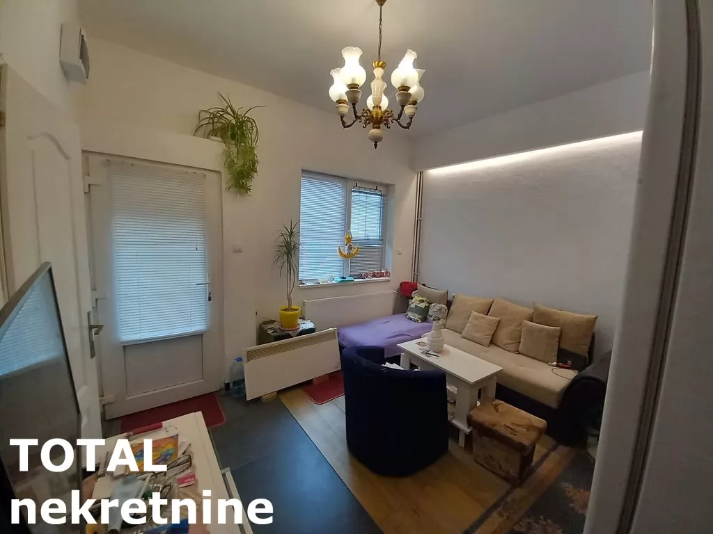 Kuca,GLOŽAN,ŠIRI CENTAR,kv: 225.00, € 86000, ID: 3090569 1