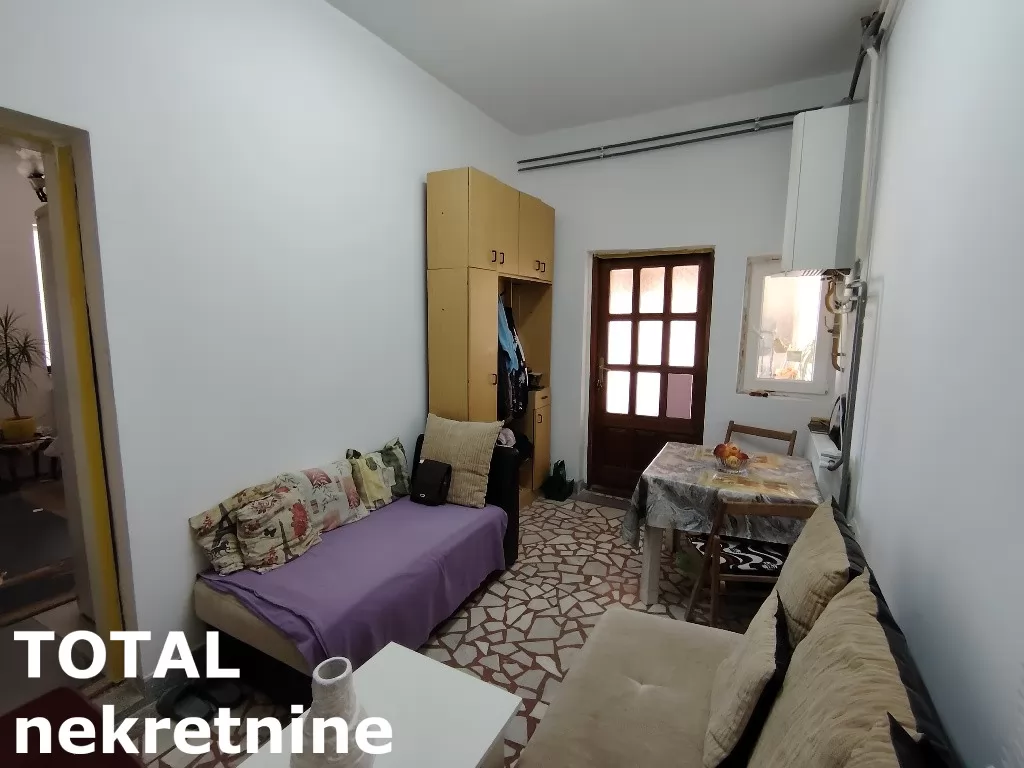 Kuca,GLOŽAN,ŠIRI CENTAR,kv: 225.00, € 86000, ID: 3090569 6