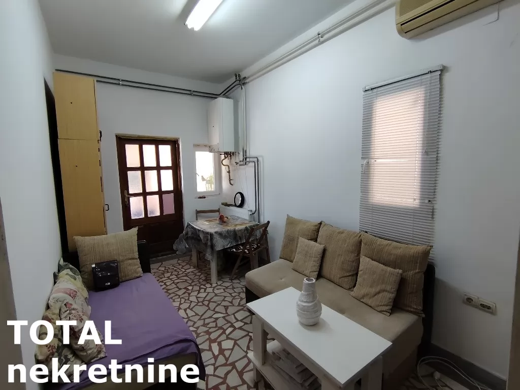 Kuca,GLOŽAN,ŠIRI CENTAR,kv: 225.00, € 86000, ID: 3090569 7