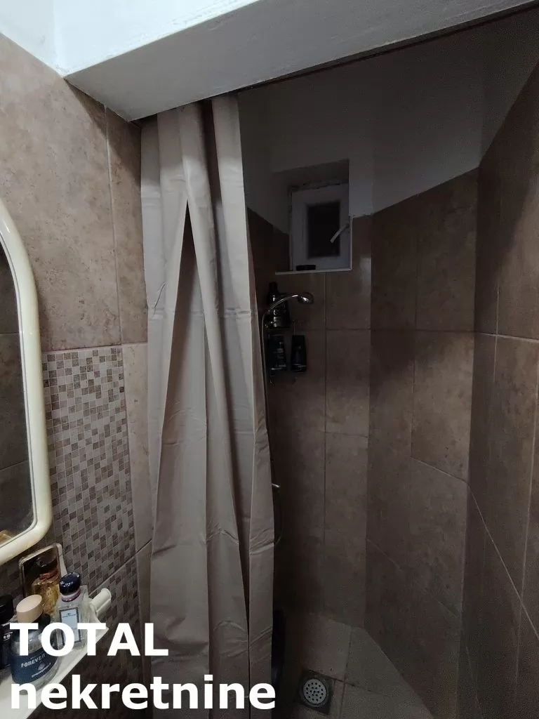 Kuca,GLOŽAN,ŠIRI CENTAR,kv: 225.00, € 86000, ID: 3090569 9