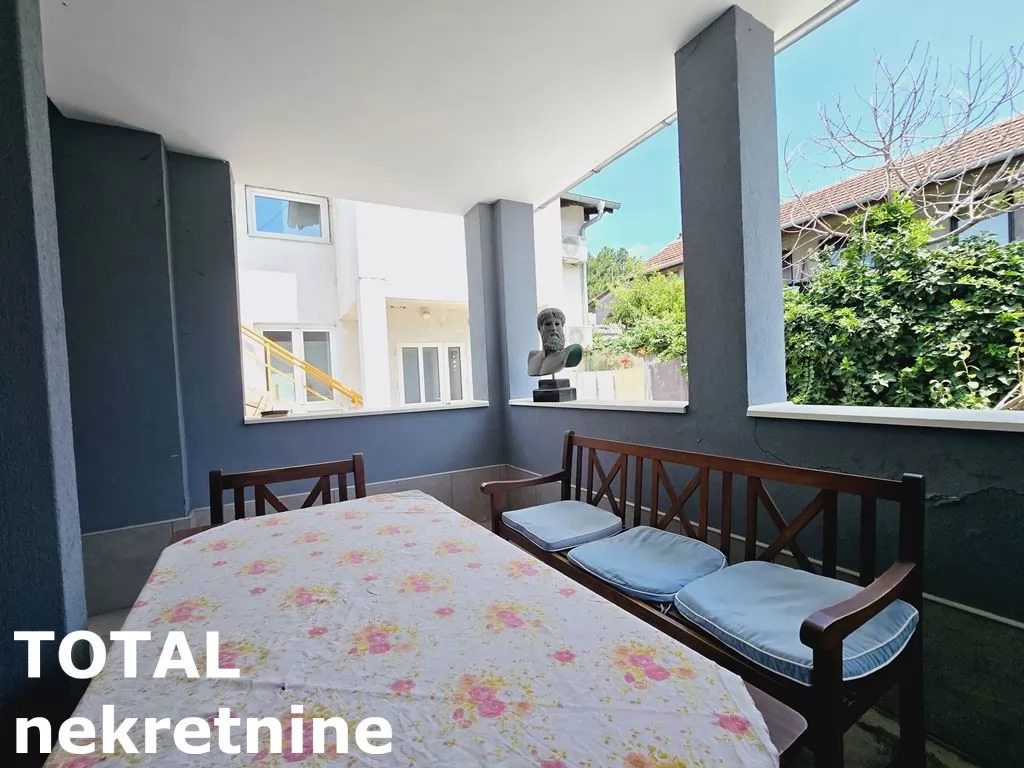 Kuca,NOVI SAD,CENTAR,kv: 180.00, € 446600, ID: 3091032 11