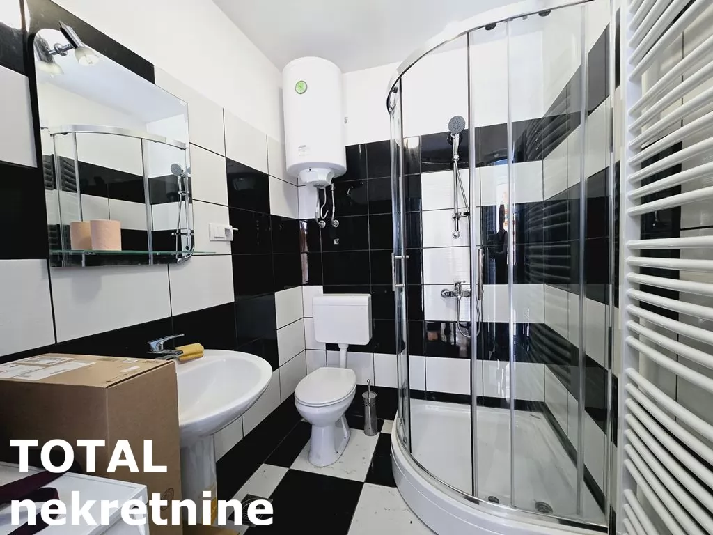 Kuca,NOVI SAD,CENTAR,kv: 180.00, € 446600, ID: 3091032 14