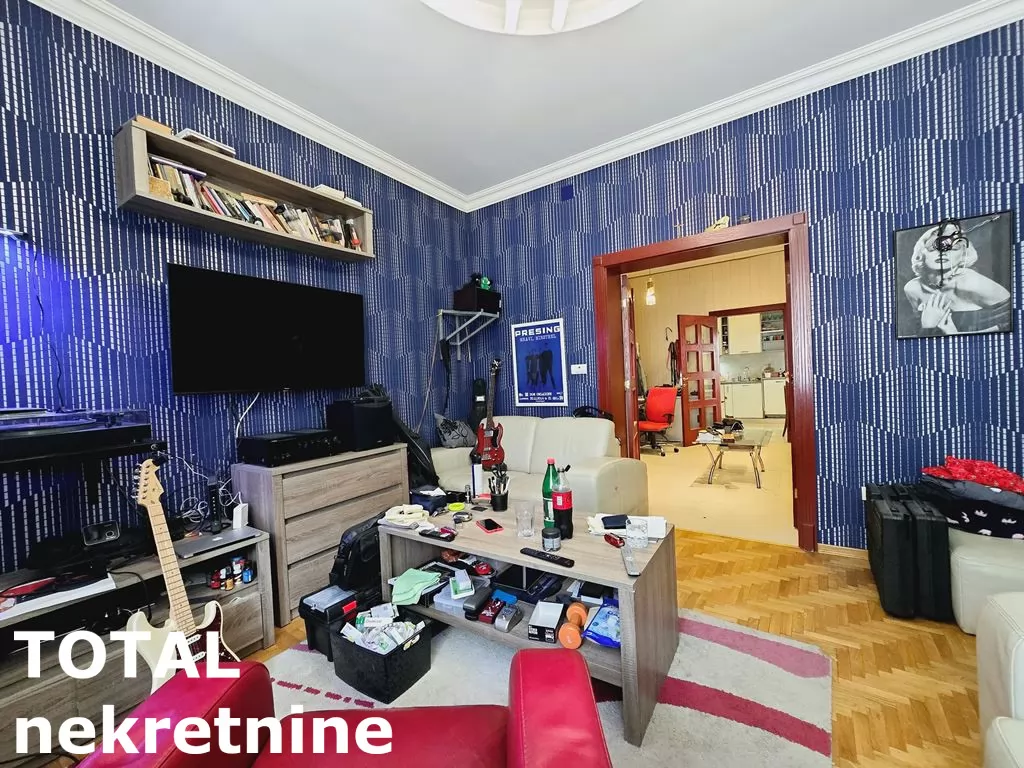 Kuca,NOVI SAD,CENTAR,kv: 180.00, € 446600, ID: 3091032 2