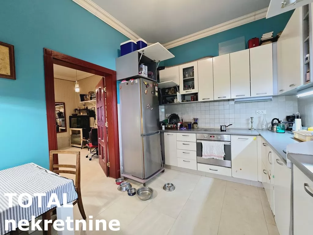 Kuca,NOVI SAD,CENTAR,kv: 180.00, € 446600, ID: 3091032 4