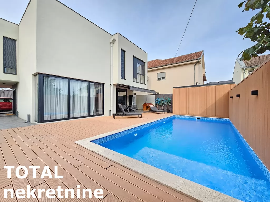 Kuca,NOVI SAD,LIPOV GAJ,kv: 236.00, € 720000, ID: 3091109 1