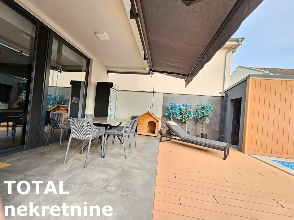 Kuca,NOVI SAD,LIPOV GAJ,kv: 236.00, € 720000, ID: 3091109 11