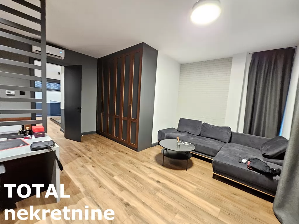 Kuca,NOVI SAD,LIPOV GAJ,kv: 236.00, € 720000, ID: 3091109 42