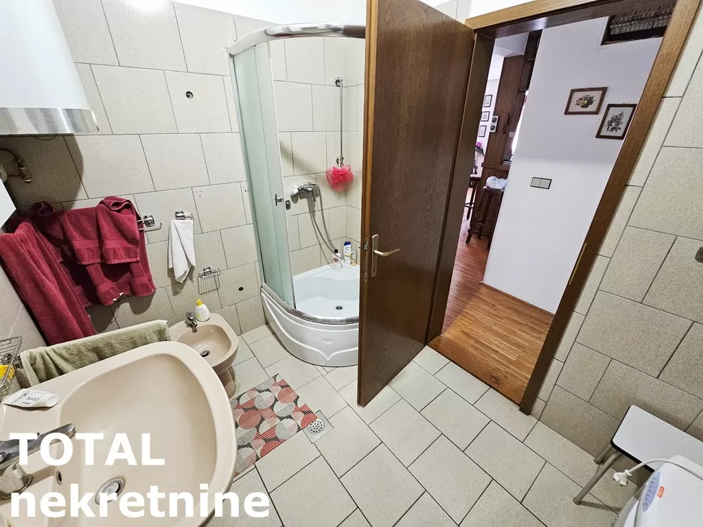 Kuca,NOVI SAD,NOVO NASELJE,kv: 395.00, € 364000, ID: 3091342 14