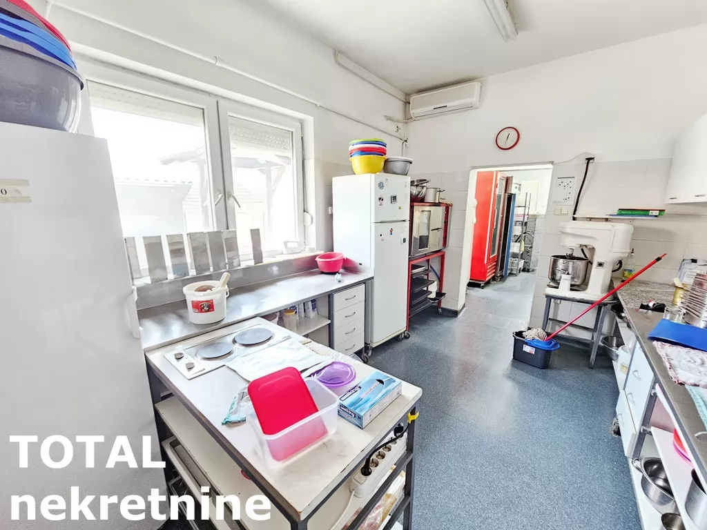 Kuca,NOVI SAD,NOVO NASELJE,kv: 395.00, € 364000, ID: 3091342 36