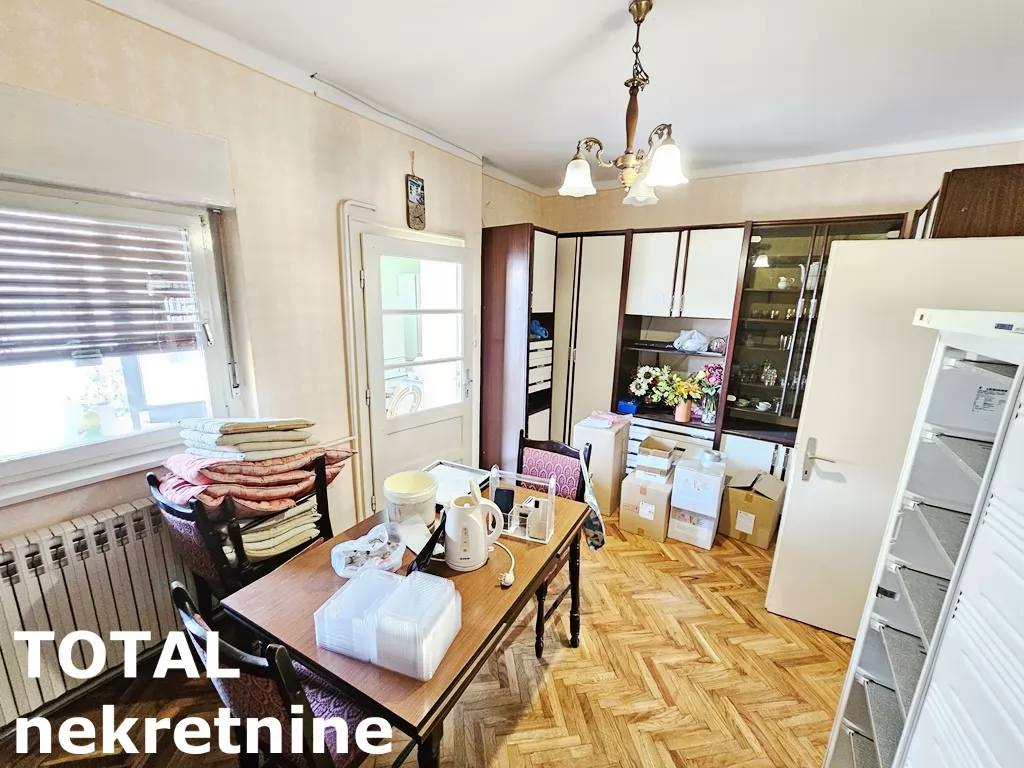 Kuca,NOVI SAD,NOVO NASELJE,kv: 395.00, € 364000, ID: 3091342 38