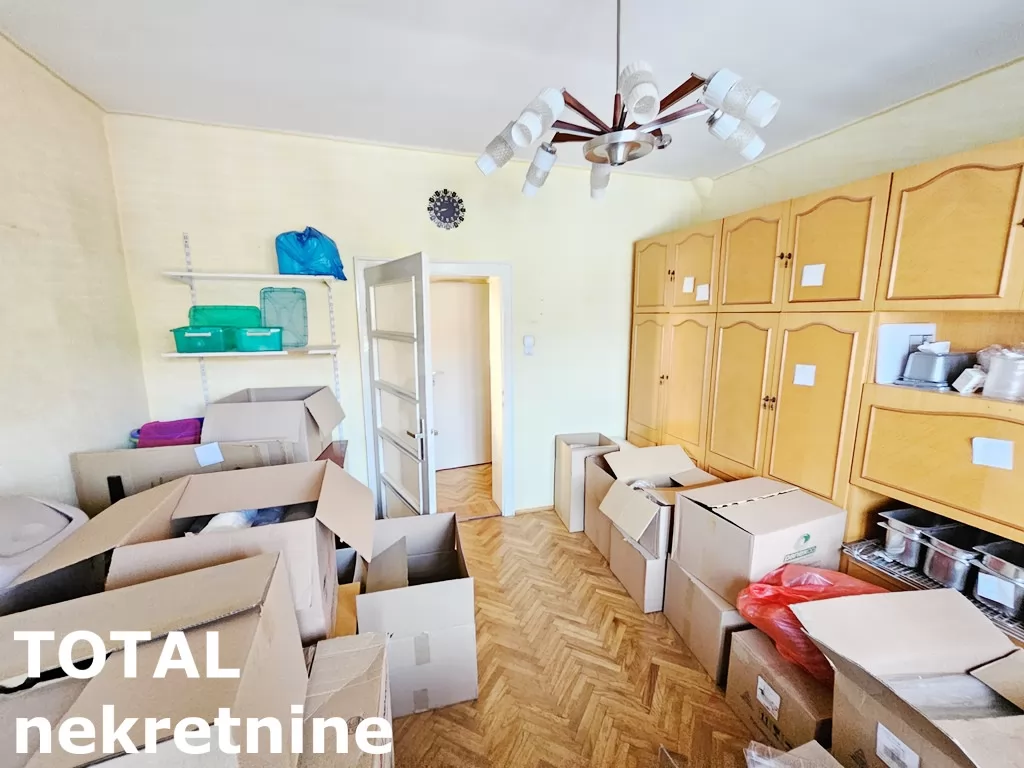 Kuca,NOVI SAD,NOVO NASELJE,kv: 395.00, € 364000, ID: 3091342 43