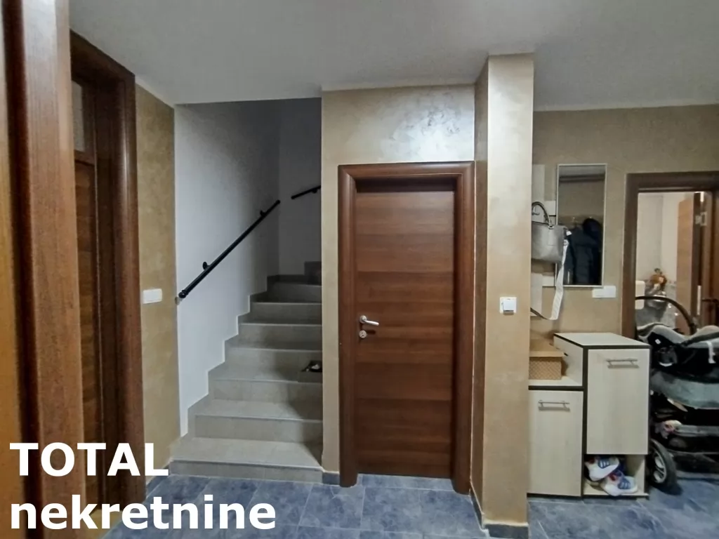 Kuca,NOVI SAD,SAJLOVO,kv: 181.00, € 216500, ID: 3091272 6