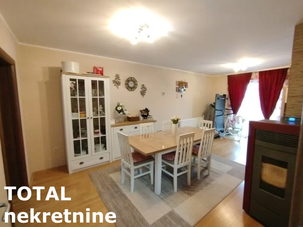 Kuca,NOVI SAD,SAJLOVO,kv: 181.00, € 216500, ID: 3091272 8